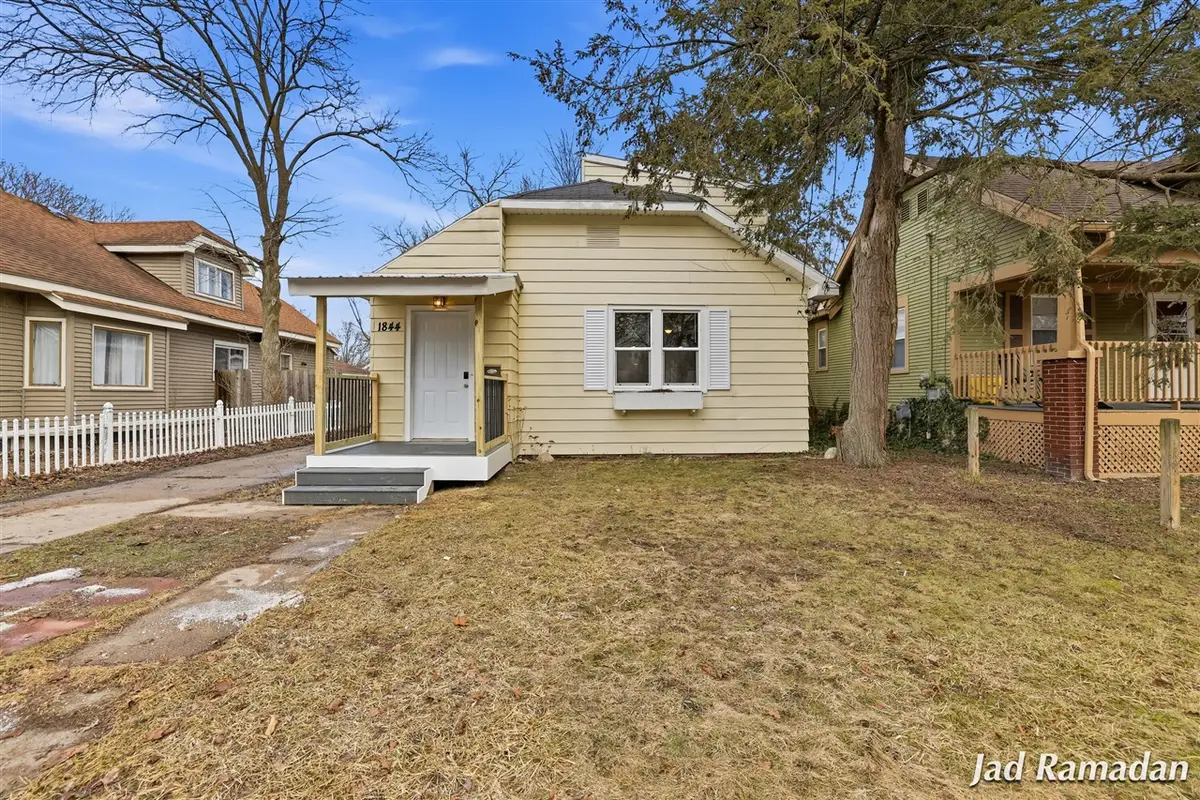 1844 Willard, Grand Rapids, MI 49507 - #1