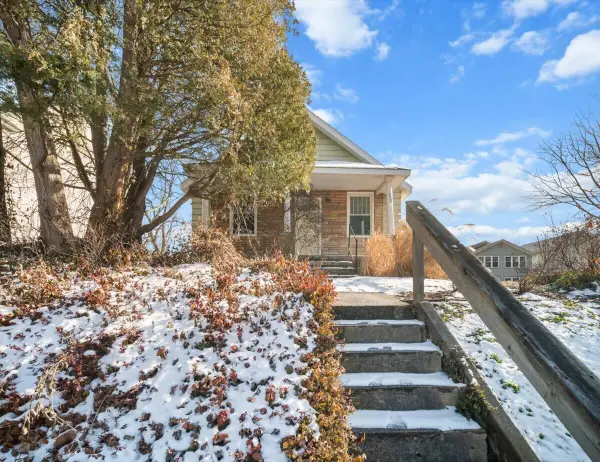 710 Leonard, Grand Rapids, MI 49503