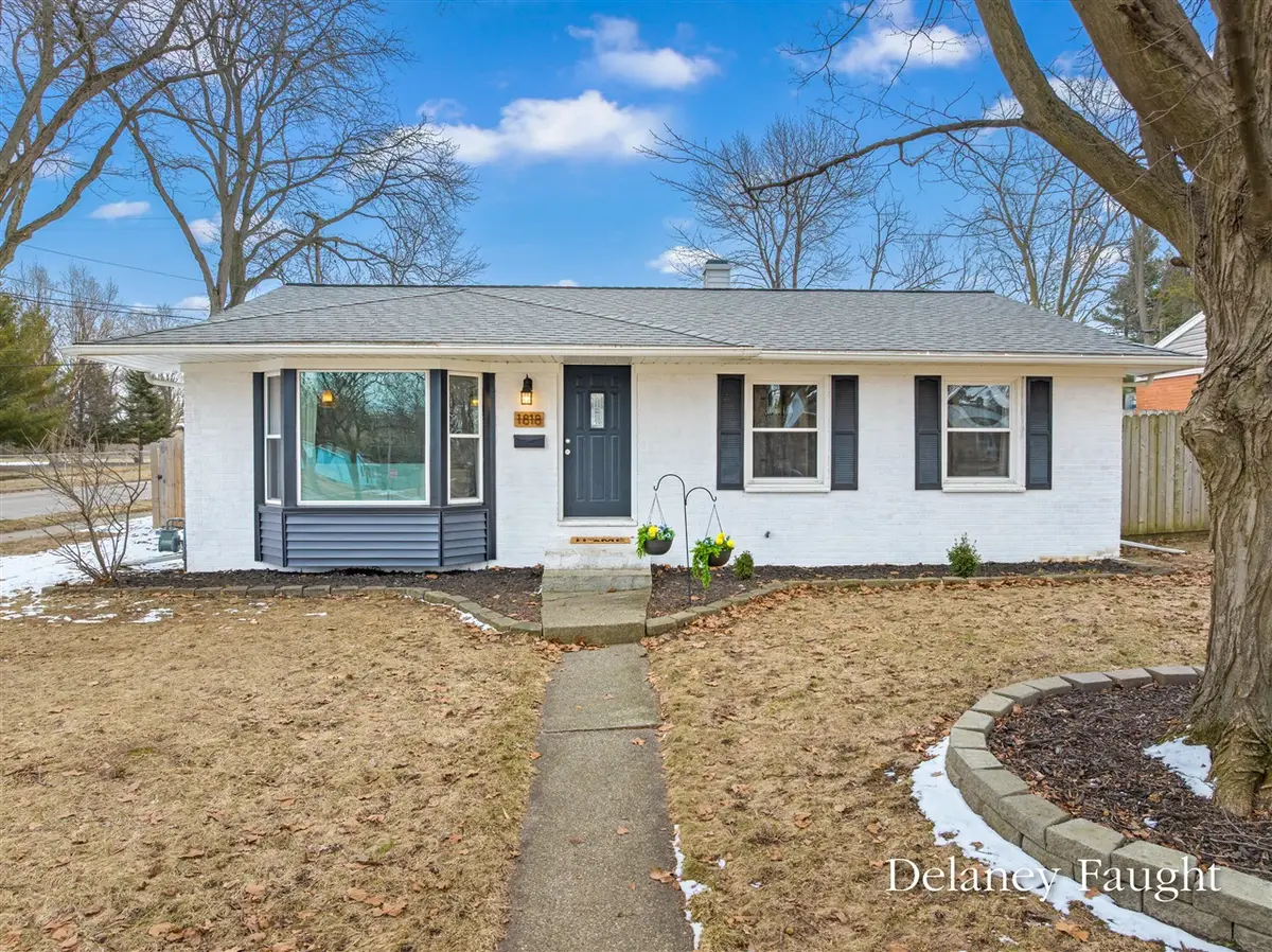 1818 Carlton, Grand Rapids, MI 49505 - #1
