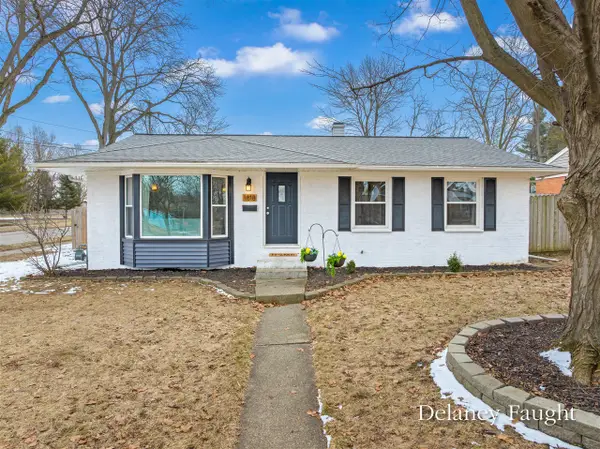 1818 Carlton, Grand Rapids, MI 49505