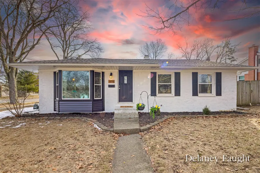 1818 Carlton, Grand Rapids, MI 49505 - #2