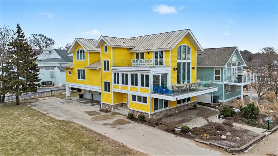 340 Lake, Saint Joseph, MI 49085 - #3