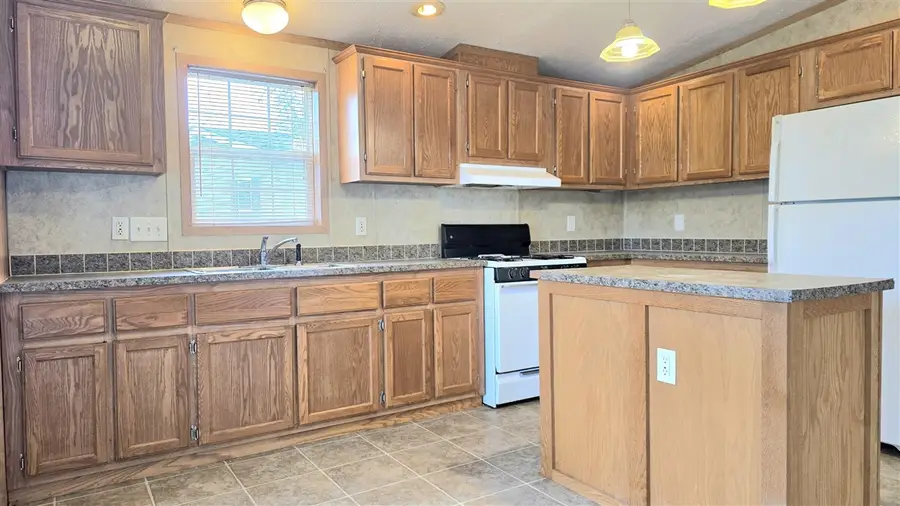 316 W Michigan #28, Clinton, MI 49236 - #3