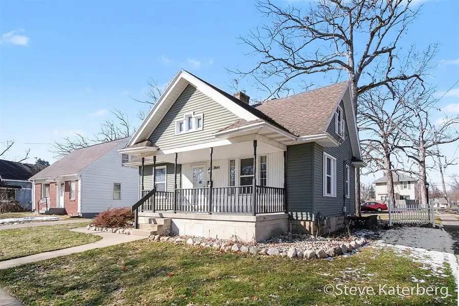 2641 Forest Grove, Wyoming, MI 49519 - #3