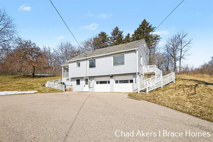 9555 Eastern, Byron Center, MI 49315 - #3