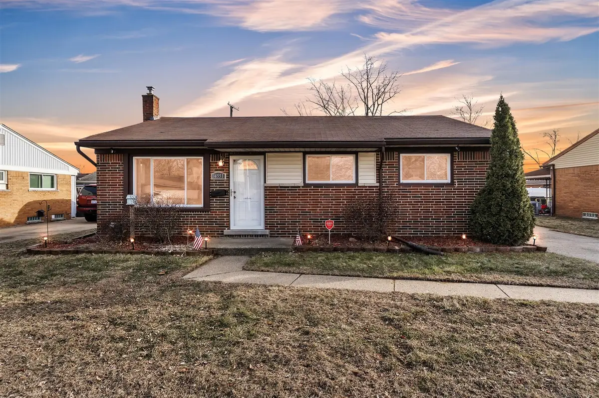 34551 Hiveley, Westland, MI 48186 - #1