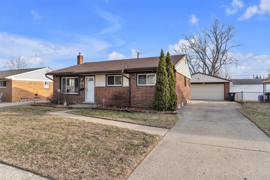 34551 Hiveley, Westland, MI 48186 - #2