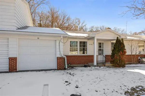 2194 Banner #55, Wyoming, MI 49509