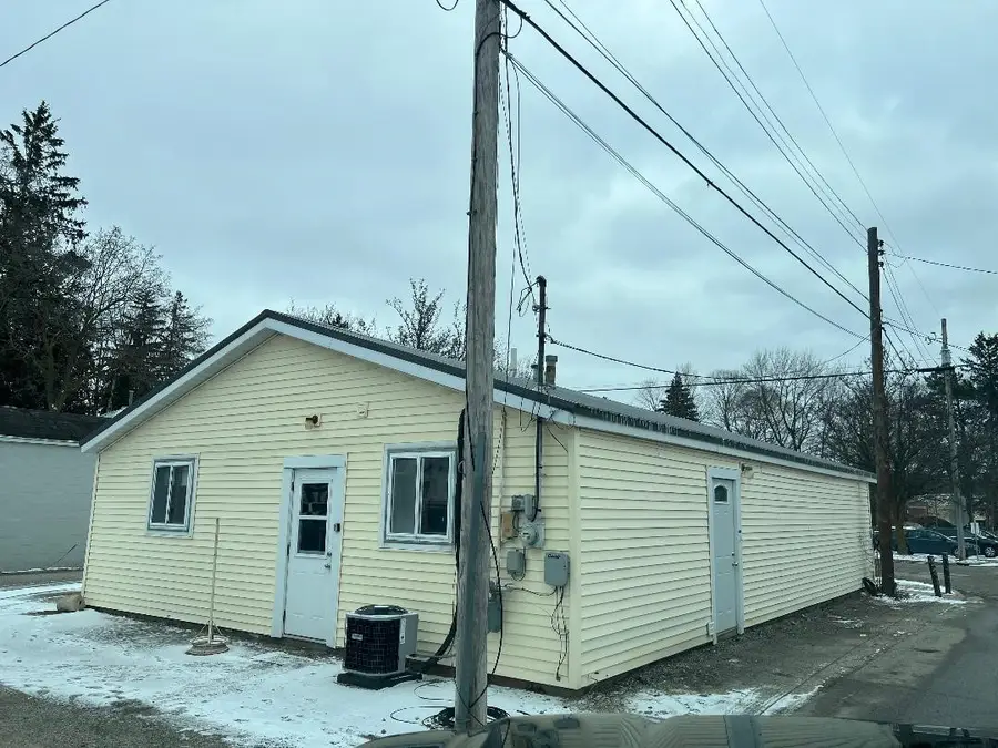 119 N Camburn, Stanton, MI 48888 - #2