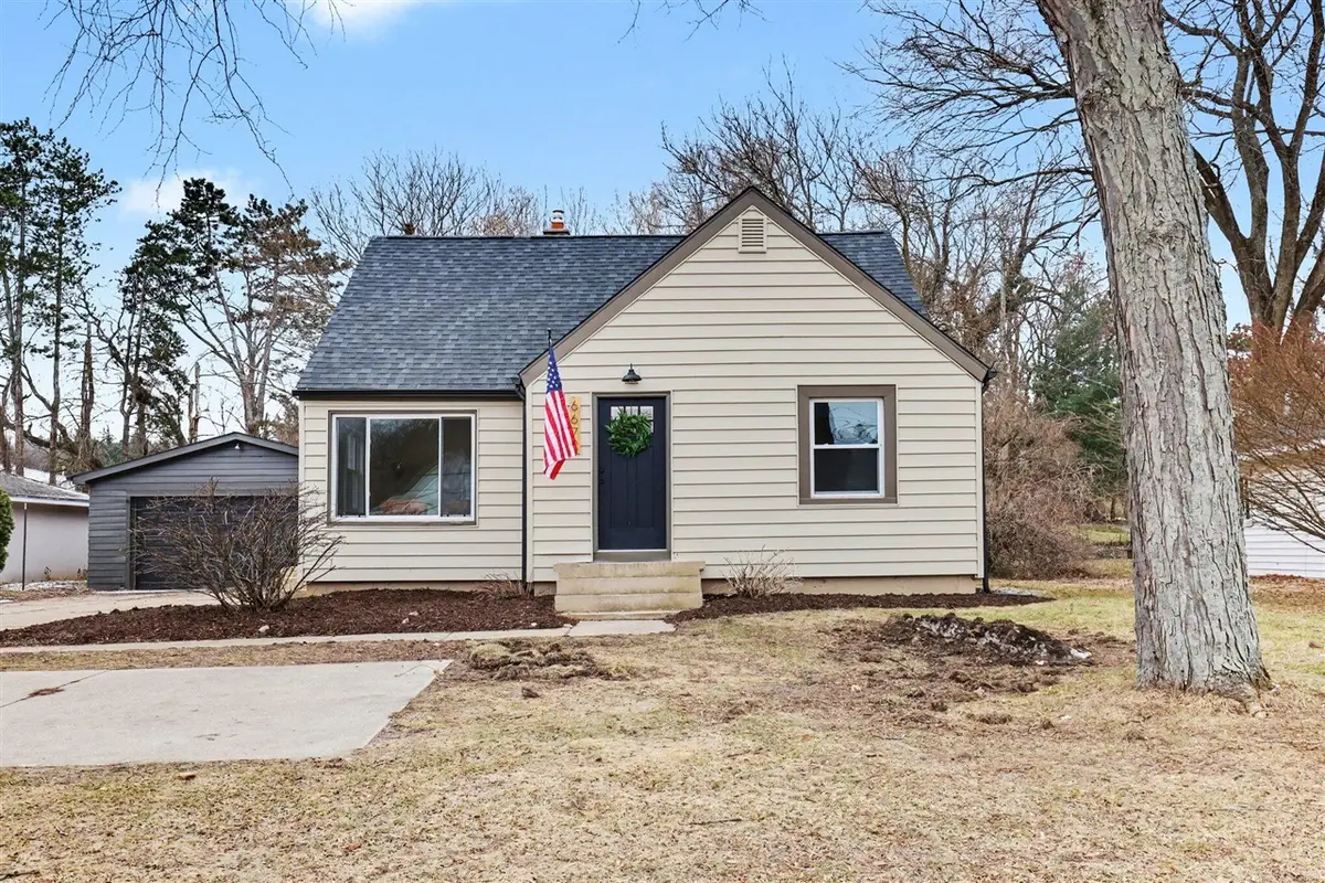 6672 Cascade, Grand Rapids, MI 49546 - #1