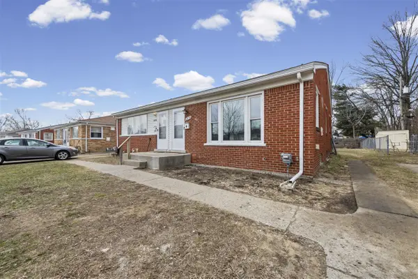 2490 Stieber, Westland, MI 48186