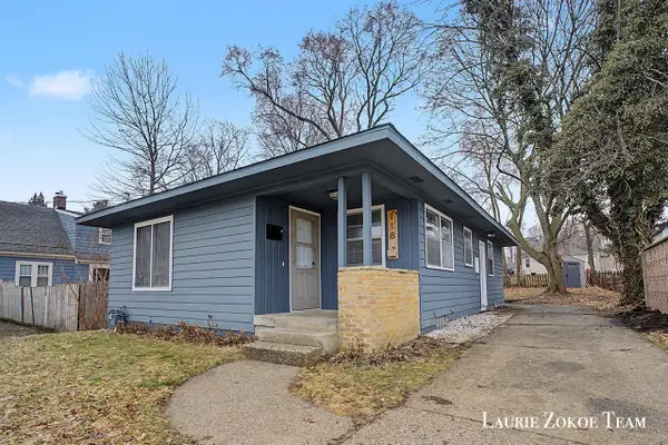 118 Canterbury, Grand Rapids, MI 49548