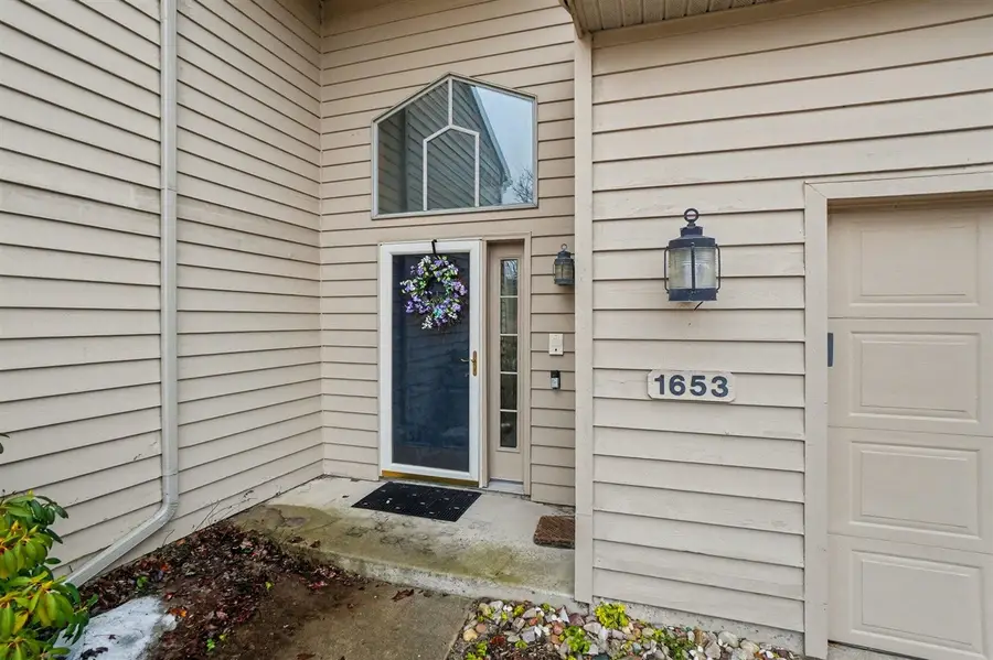 1653 E Harbour Towne #109 A, Muskegon, MI 49441 - #3