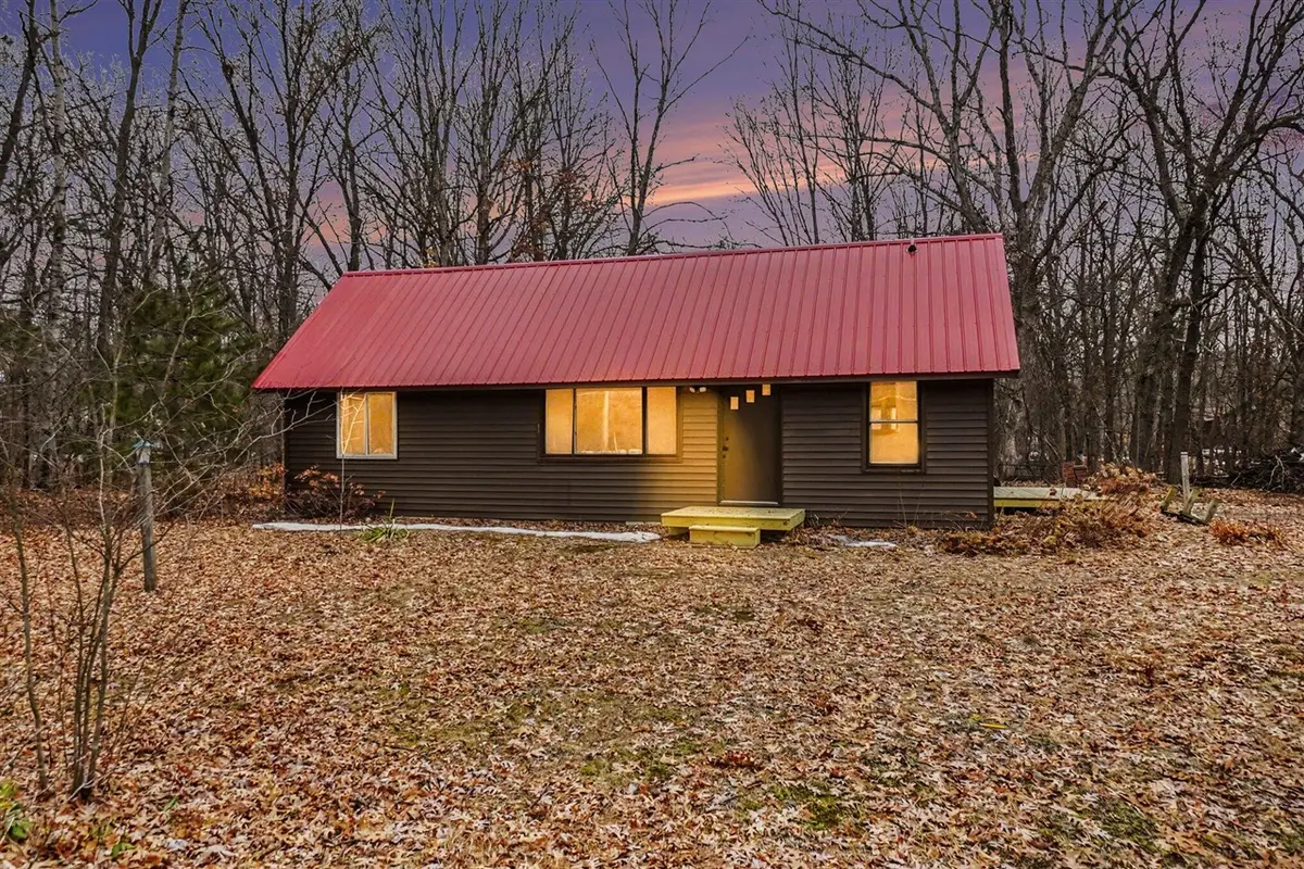 1475 W Echo, White Cloud, MI 49349 - #1