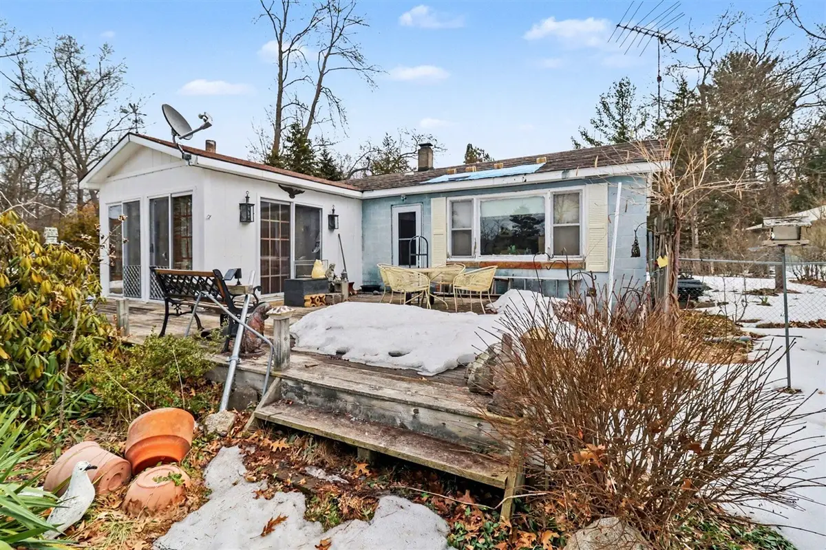 203 S Maple, Branch, MI 49402 - #1