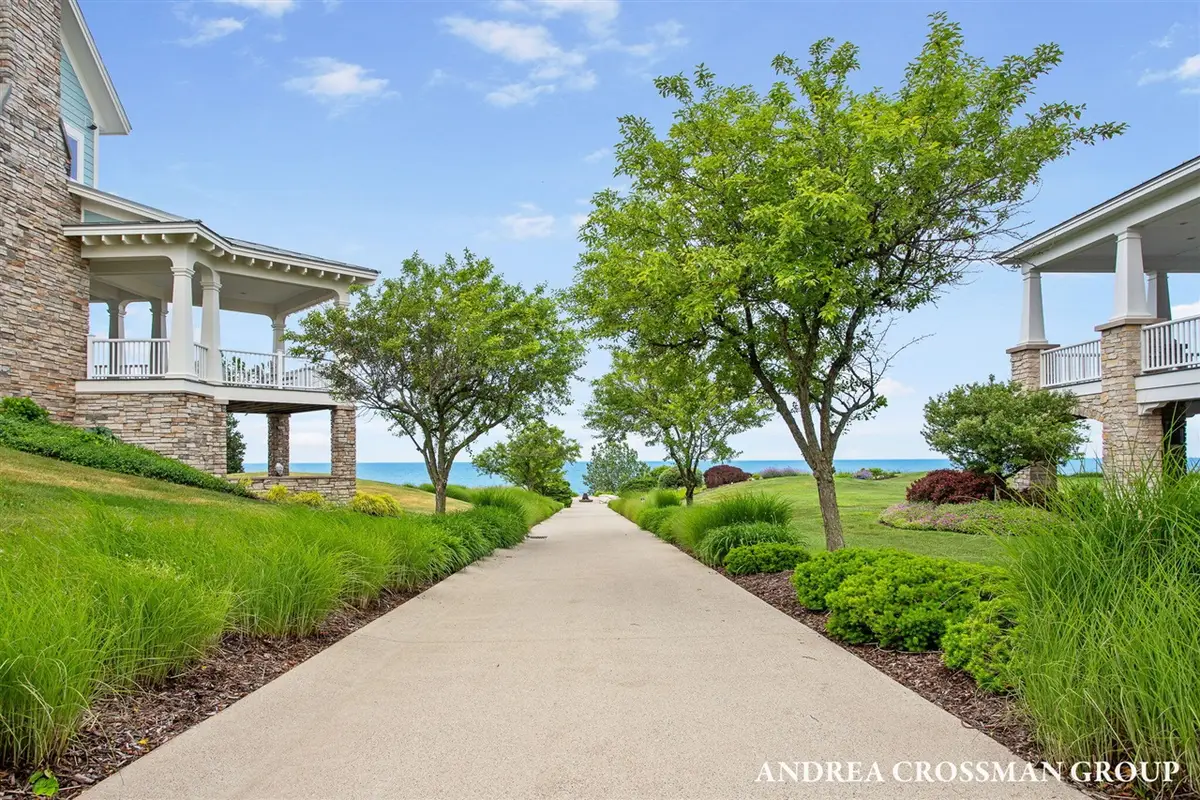 684 Waters Edge, South Haven, MI 49090 - #1