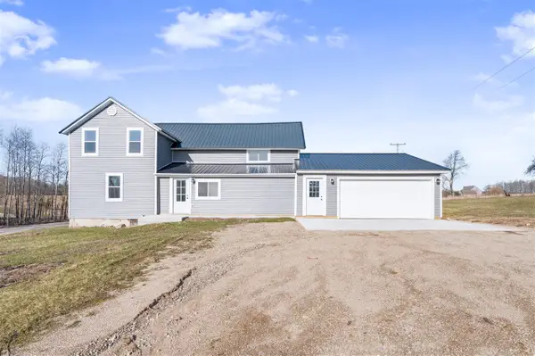 10282 7 Mile, Evart, MI 49631