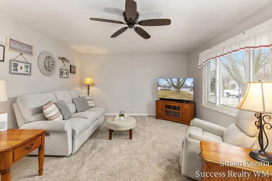 1308 Brookridge, Grand Rapids, MI 49508 - #2