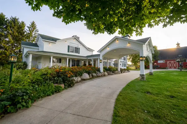 2681 Hadley, Lapeer, MI 48446