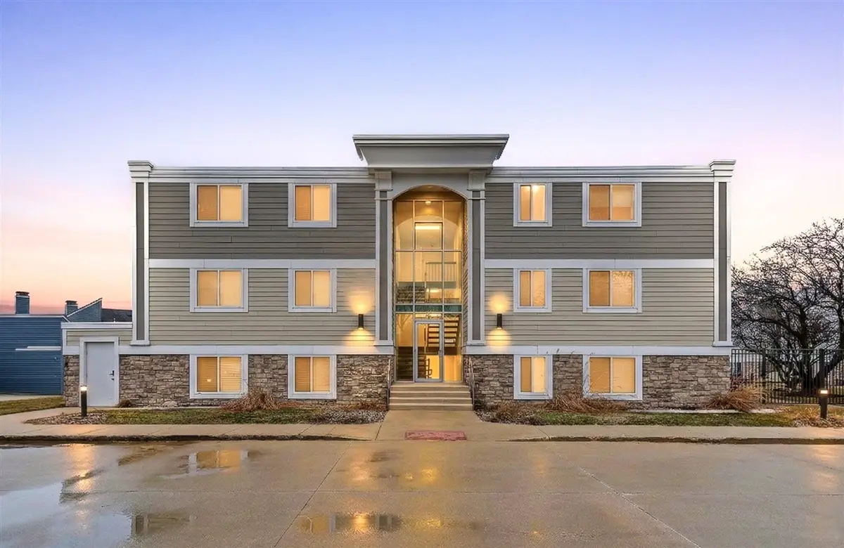 223 N Shore #308, South Haven, MI 49090 - #1