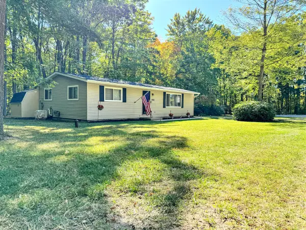 12165 Chinook, Stanwood, MI 49346