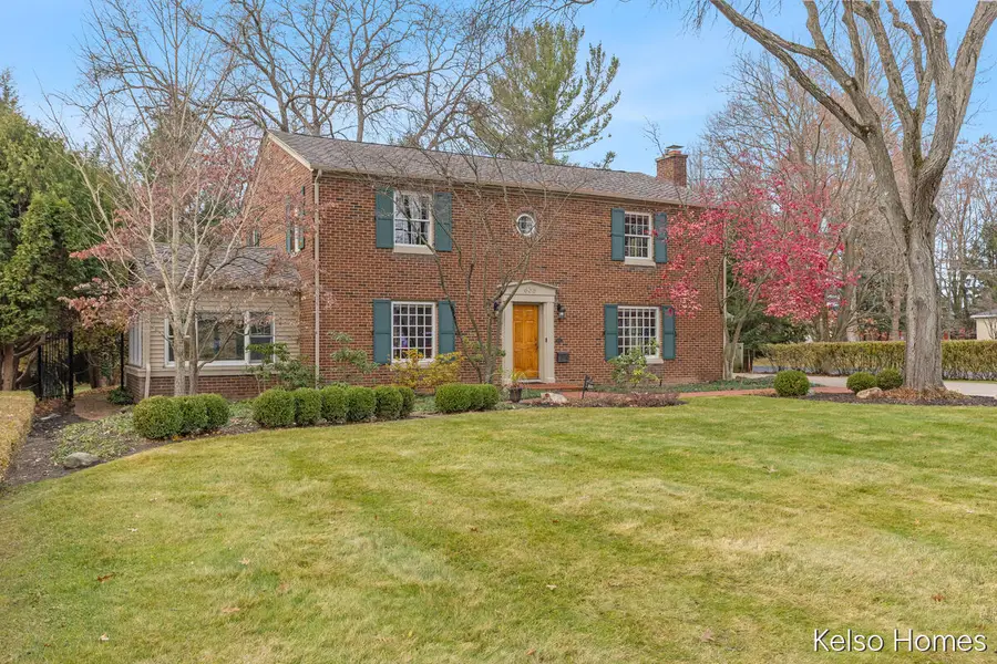 635 N Linden, Marshall, MI 49068 - #3