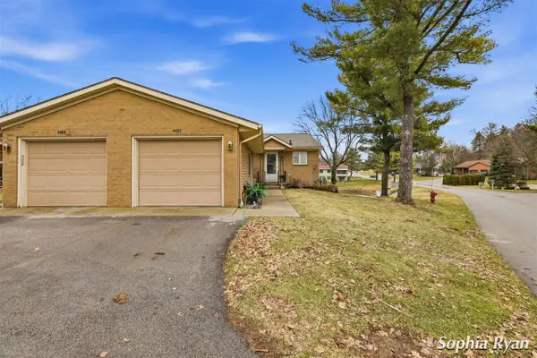 4425 N Valley, Grand Rapids, MI 49525