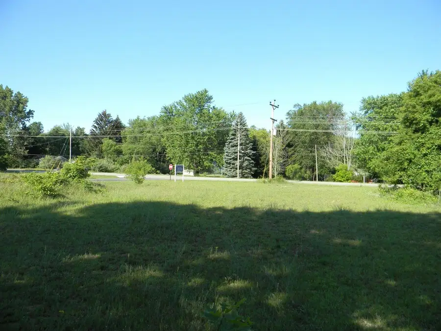 156 N Stiles, Ludington, MI 49431 - #2