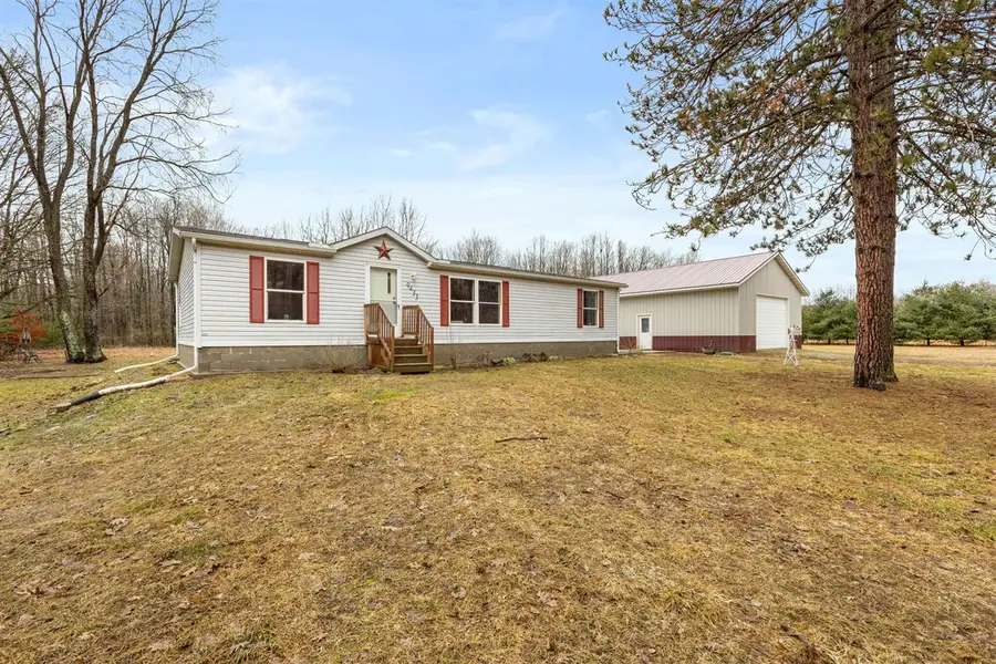 9433 8 Mile, Mecosta, MI 49332 - #3