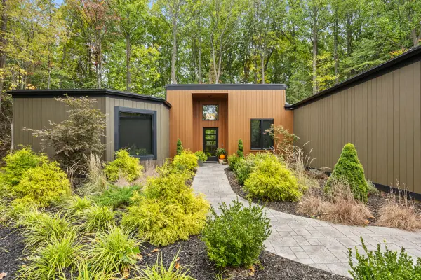 3465 Palmer, Saugatuck, MI 49453