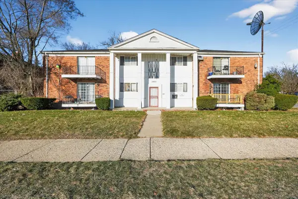 19511 S Greenfield, Detroit, MI 48235