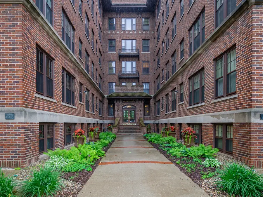 471 W South #207, Kalamazoo, MI 49007 - #3