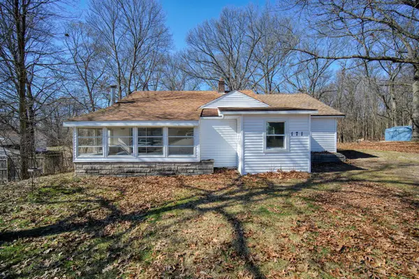 171 Eldredge, Battle Creek, MI 49037