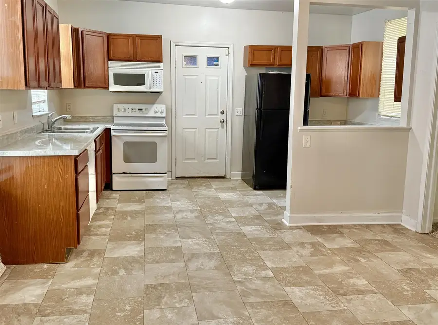 821 Trimble, Kalamazoo, MI 49048 - #3