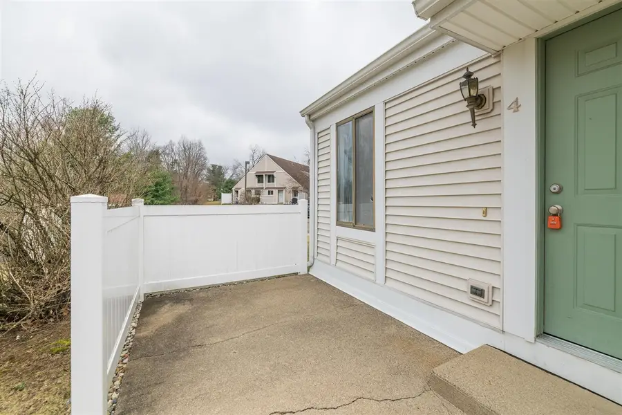 3320 Scots Pine #4, Portage, MI 49024 - #2