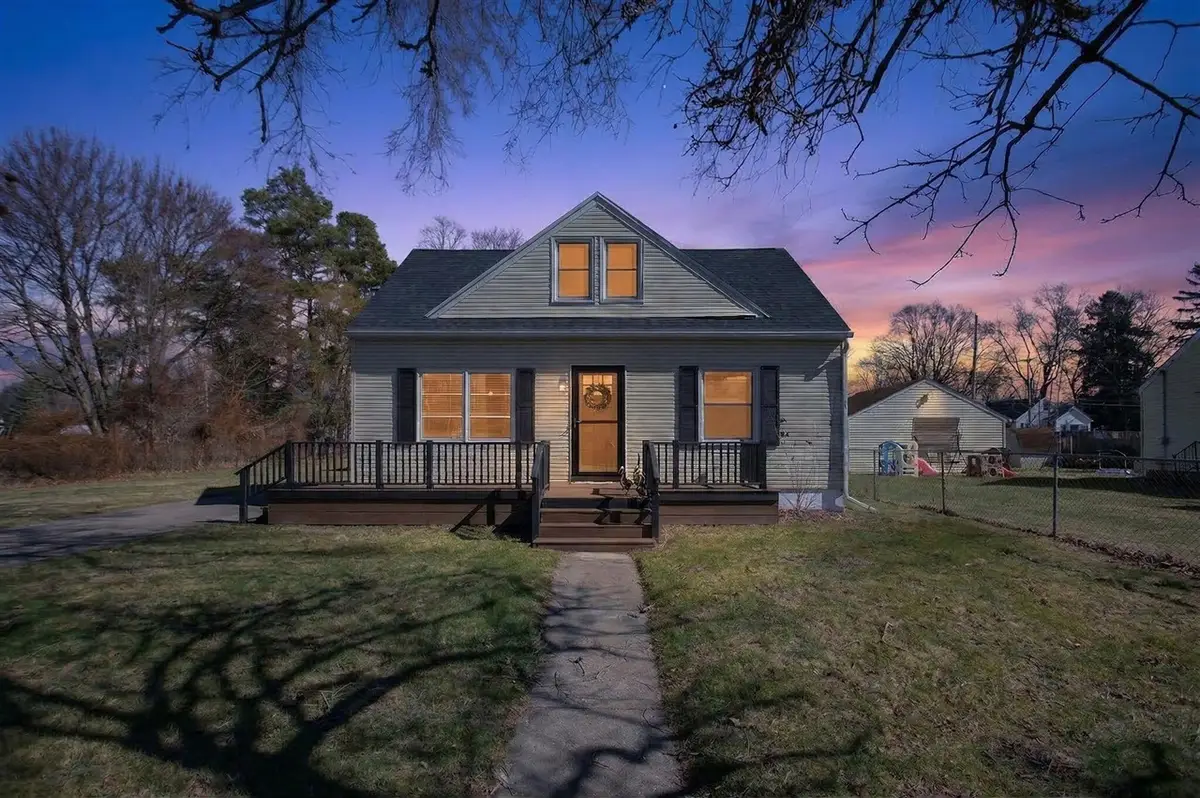 705 Varden, Jackson, MI 49202 - #1