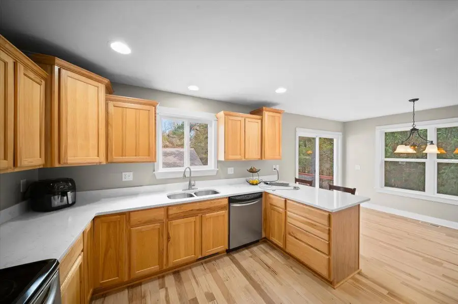 863 Cedar Wood, Muskegon, MI 49441 - #2