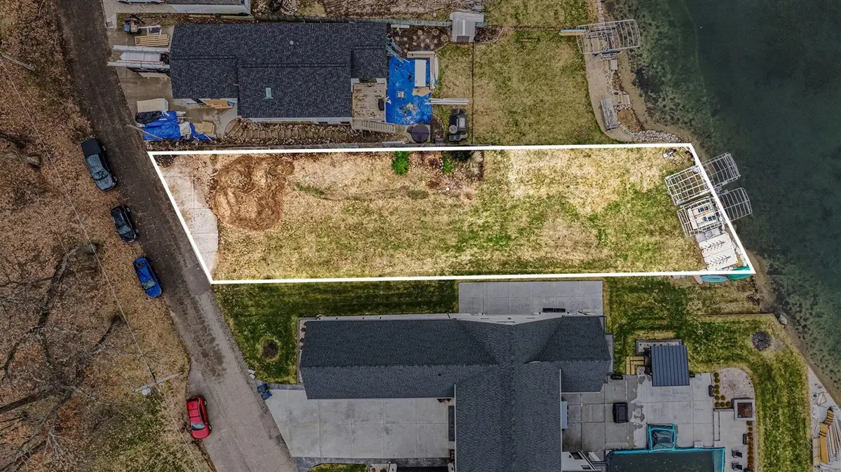 1605 S Crooked Lake, Kalamazoo, MI 49009 - #1