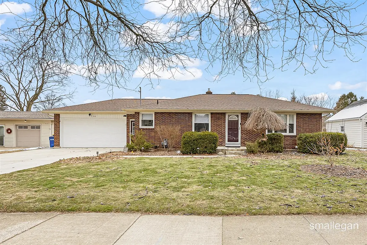 1736 Woodcliff, Grand Rapids, MI 49506 - #1