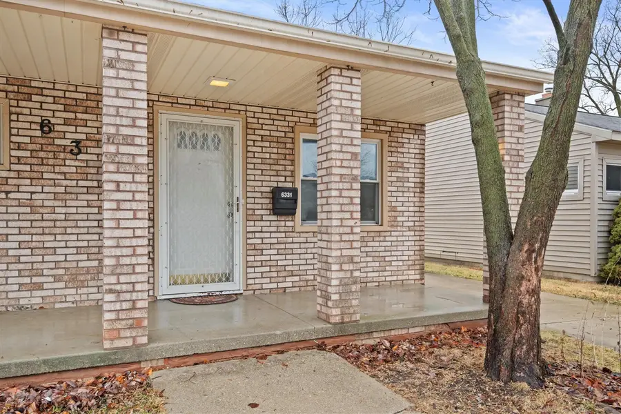 6331 Helen, Garden City, MI 48135 - #2