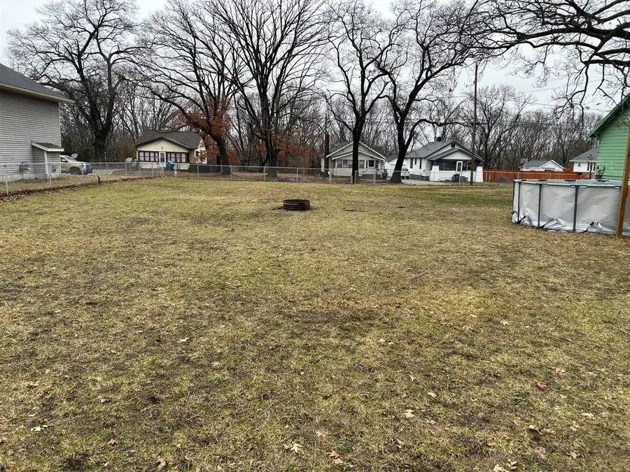 549 Adams, Muskegon, MI 49442 - #2