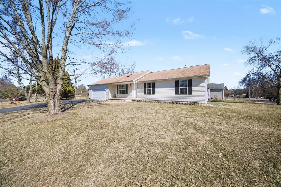 115 Sussex, Brooklyn, MI 49230 - #2