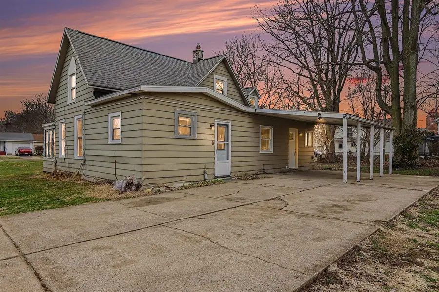 210 W Bennett, Three Rivers, MI 49093 - #2