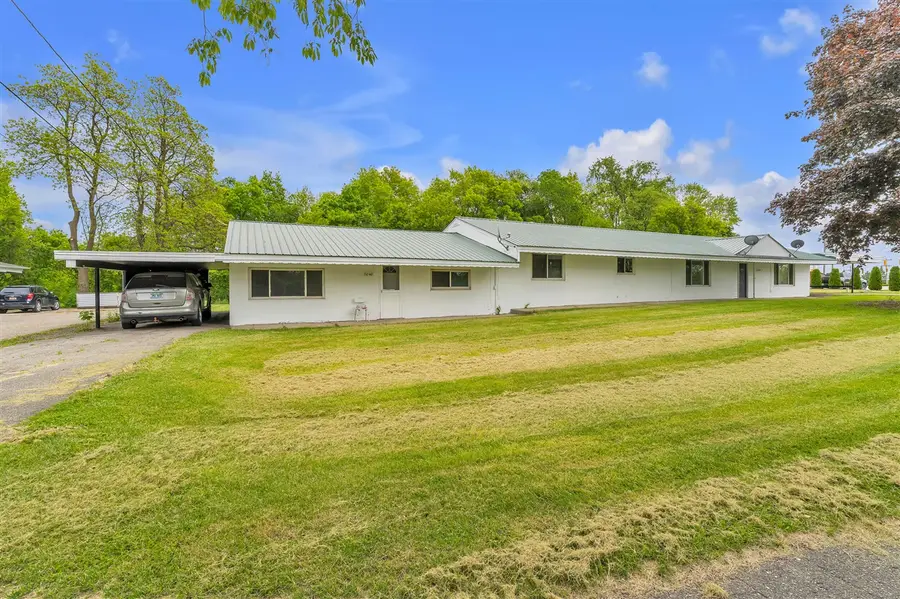 7038 Whitmore Lake, Whitmore Lake, MI 48189 - #2