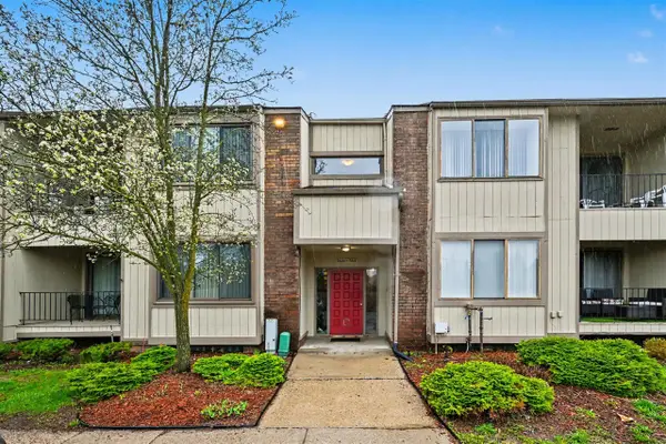 7408 Vassar #B, West Bloomfield, MI 48322