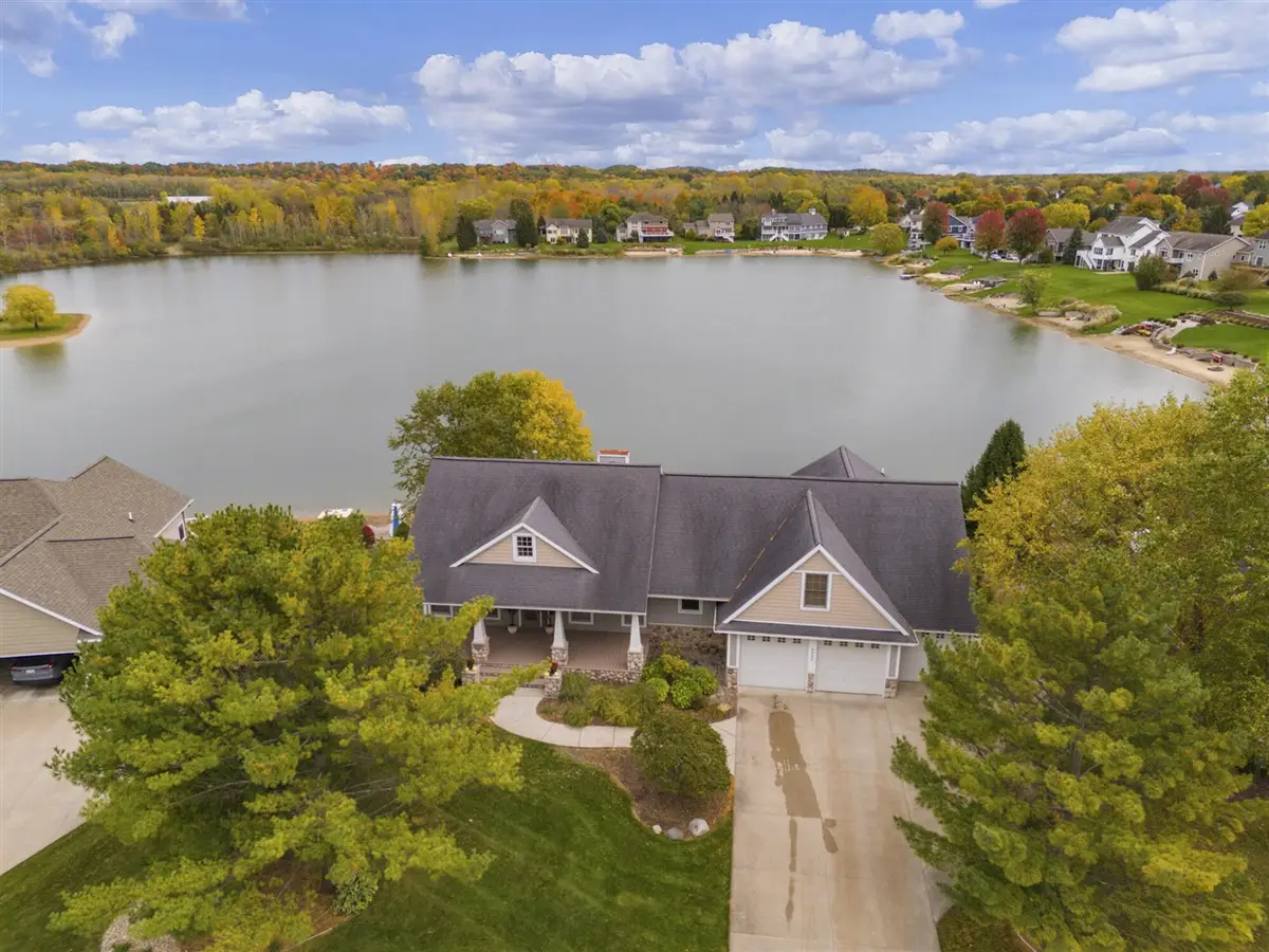 8886 Stonepoint, Jenison, MI 49428 - #1