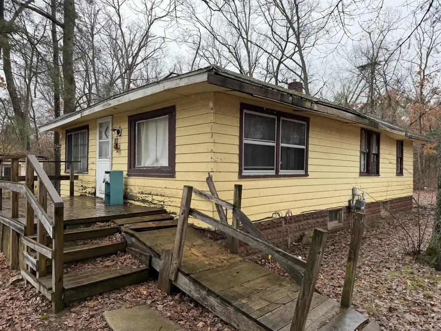 690 E Essex, Idlewild, MI 49642 - #2
