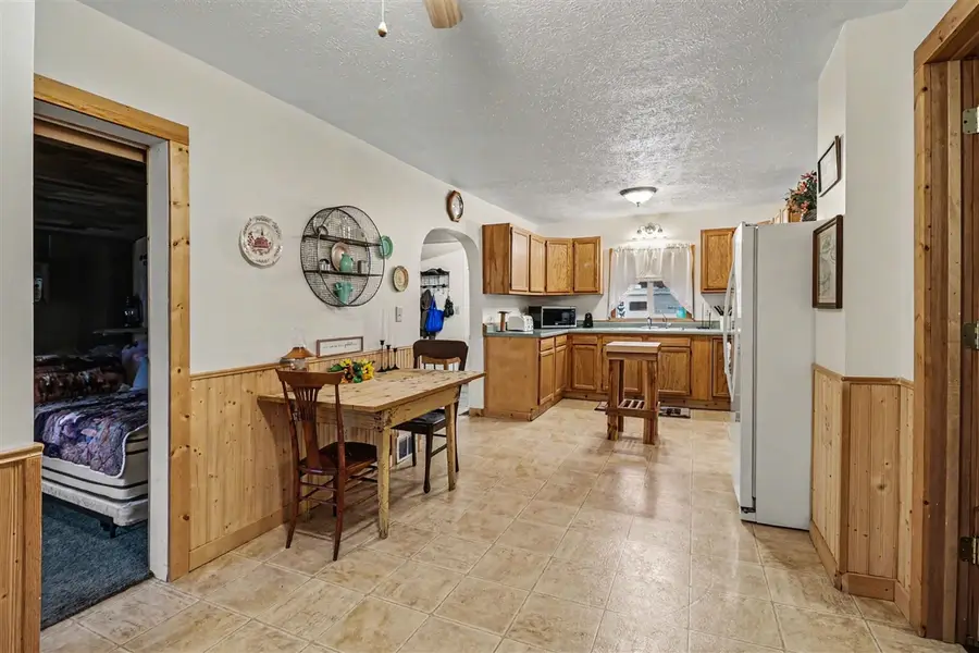 2240 E Loop, Shelby, MI 49455 - #3