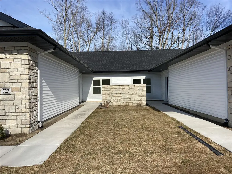 723 Violet, Saint Joseph, MI 49085 - #3