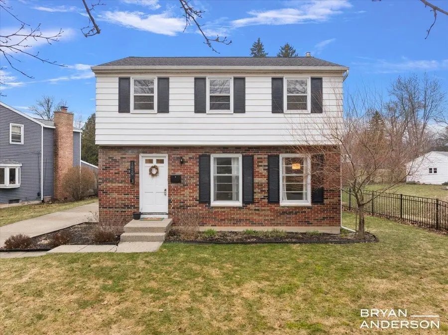 1829 Lonsdale, Grand Rapids, MI 49503 - #2